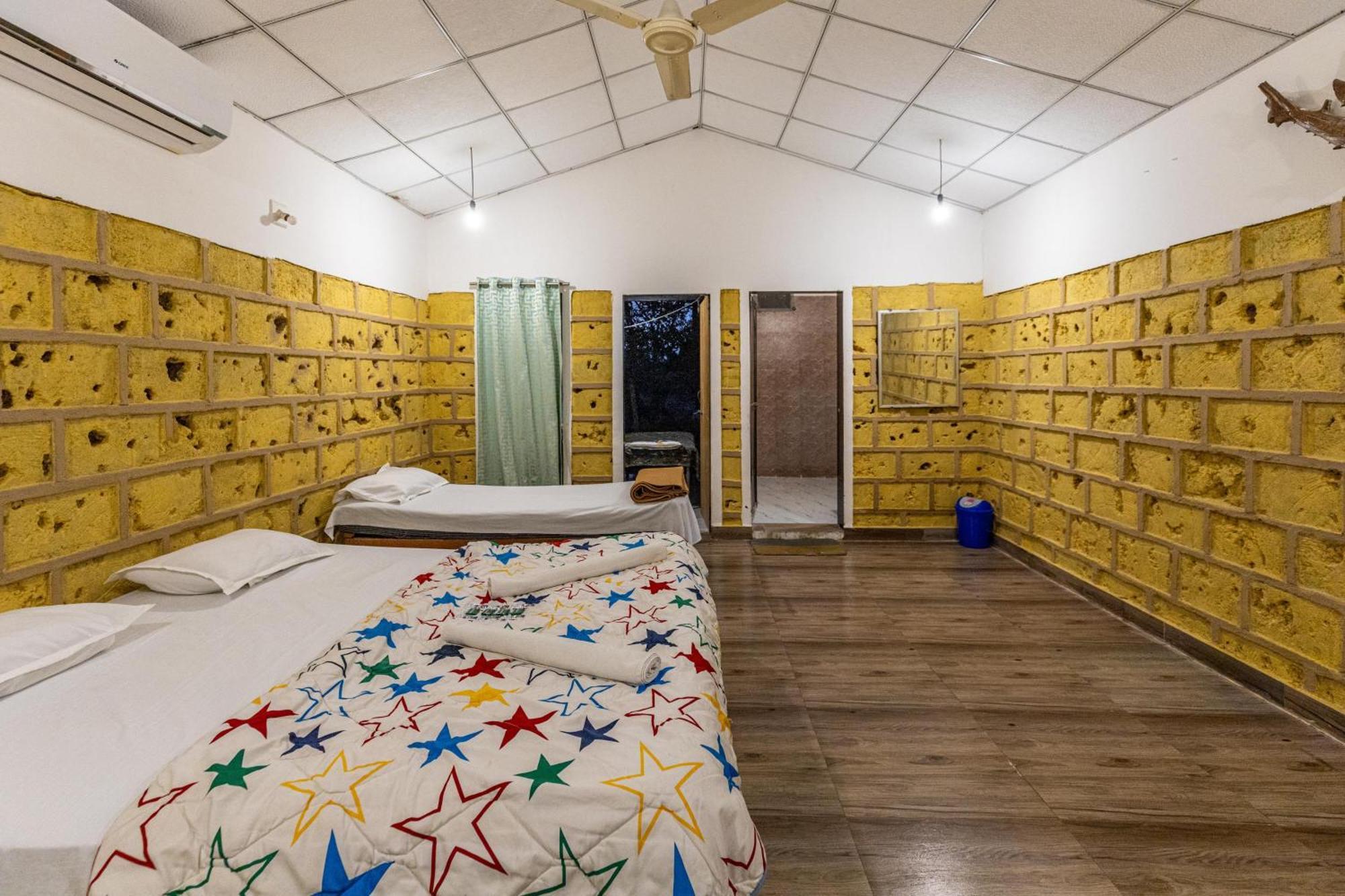Gir County Resort Sasan Gir Bilik gambar